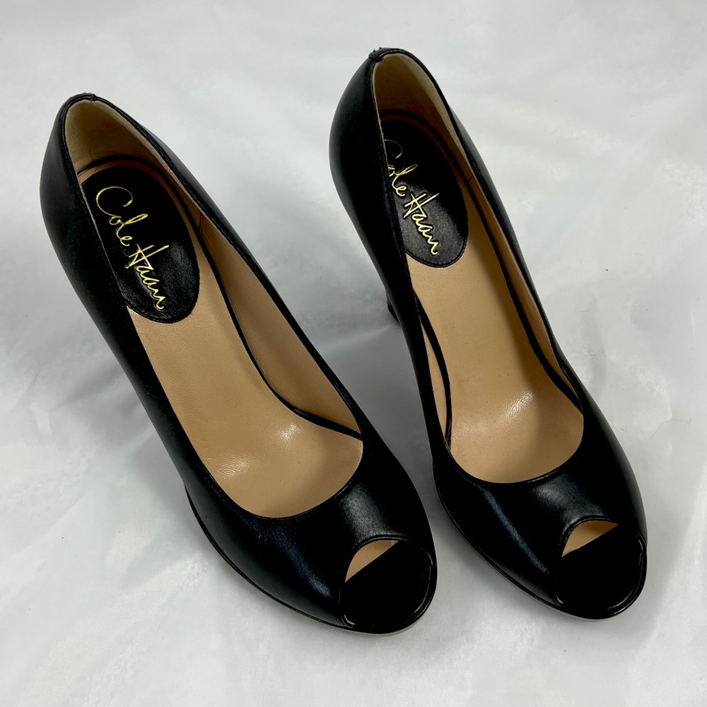 Cole Haan Black Peep Toe Heels Never Worn sz 8